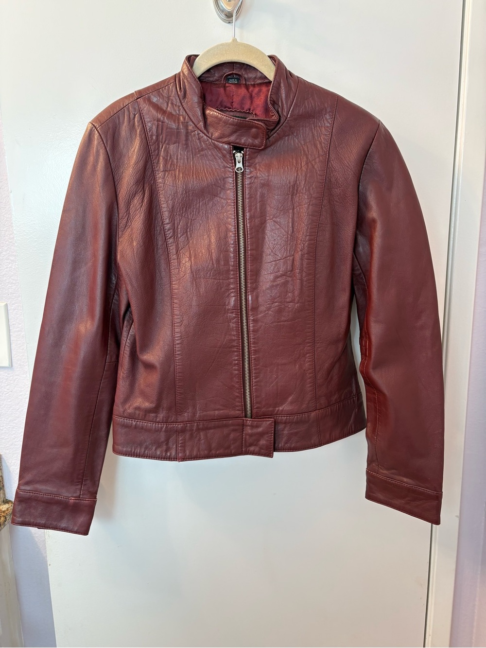 Women's Burgundy Leather Zip-Front Jacket